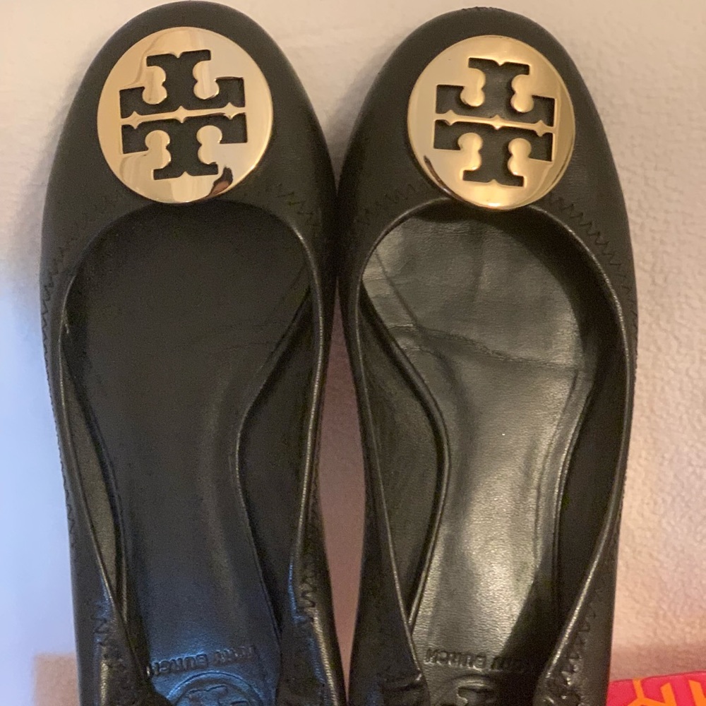 Authentic Tory Burch Reva Flats
